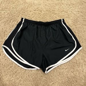 Nike Dri-FIT Tempo Running Shorts